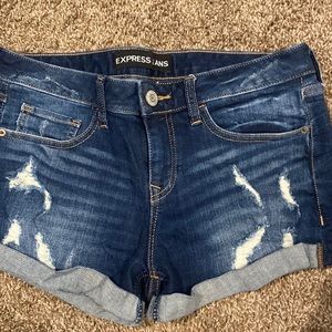 NWOT jean shorts